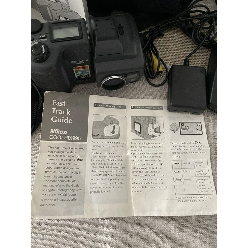 Nikon Coolpix P1x995 Black Camera bundle With Extras Ships From USA